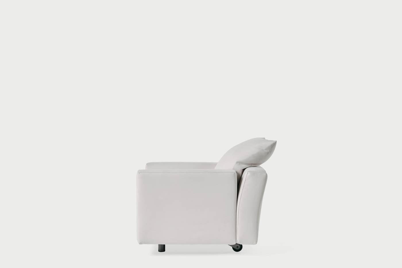 Baleri-Italia_Bill_armchair_HW645_1994_03