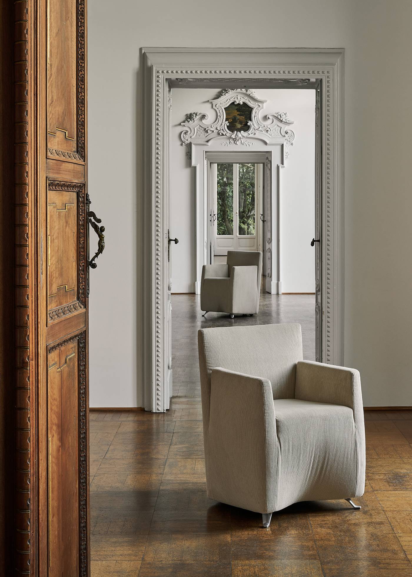 Baleri-Italia_Caprichair_Armchair_Italian-Design-Furniture_02