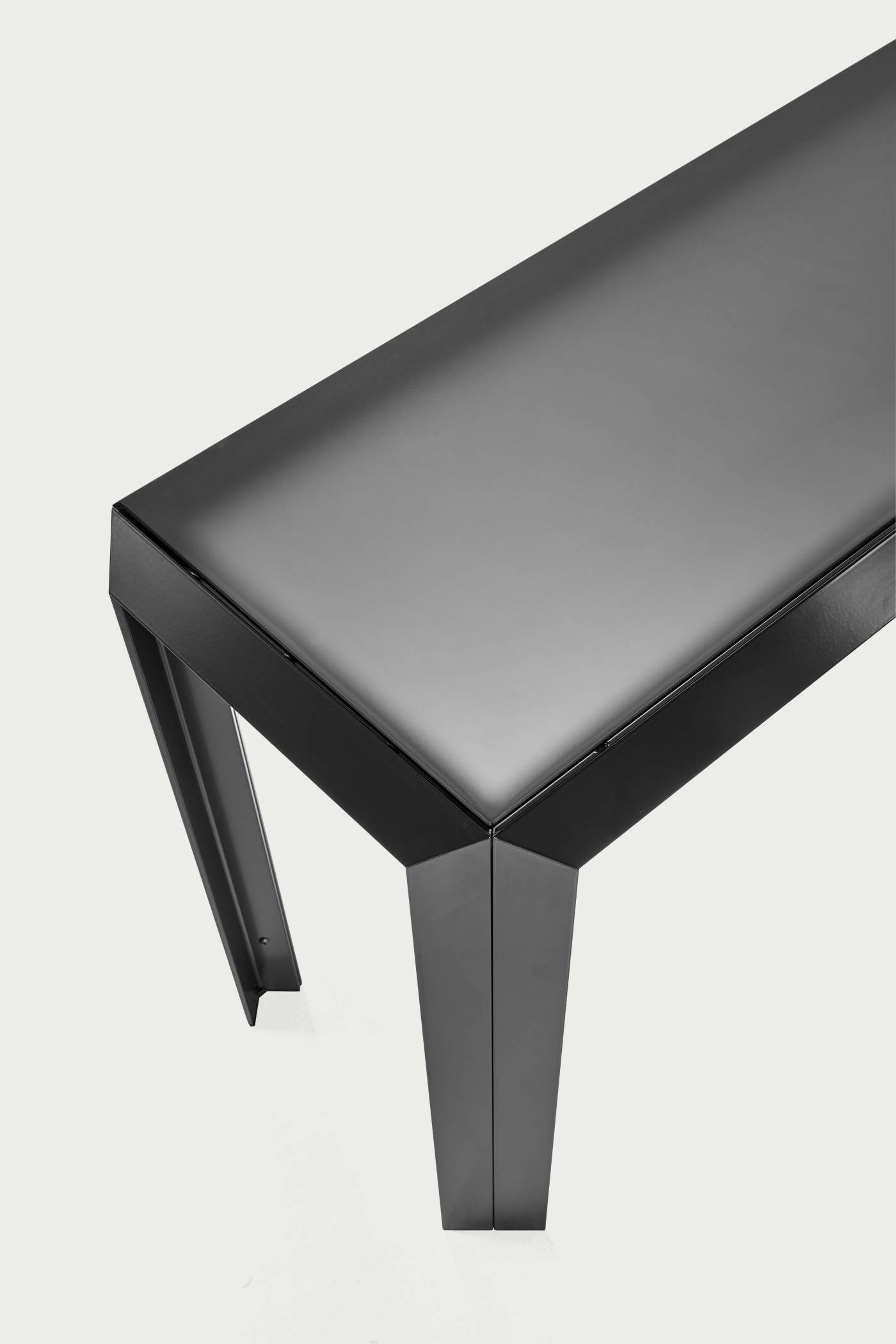 Baleri-Italia_T-Table_console_MM456_1998_07