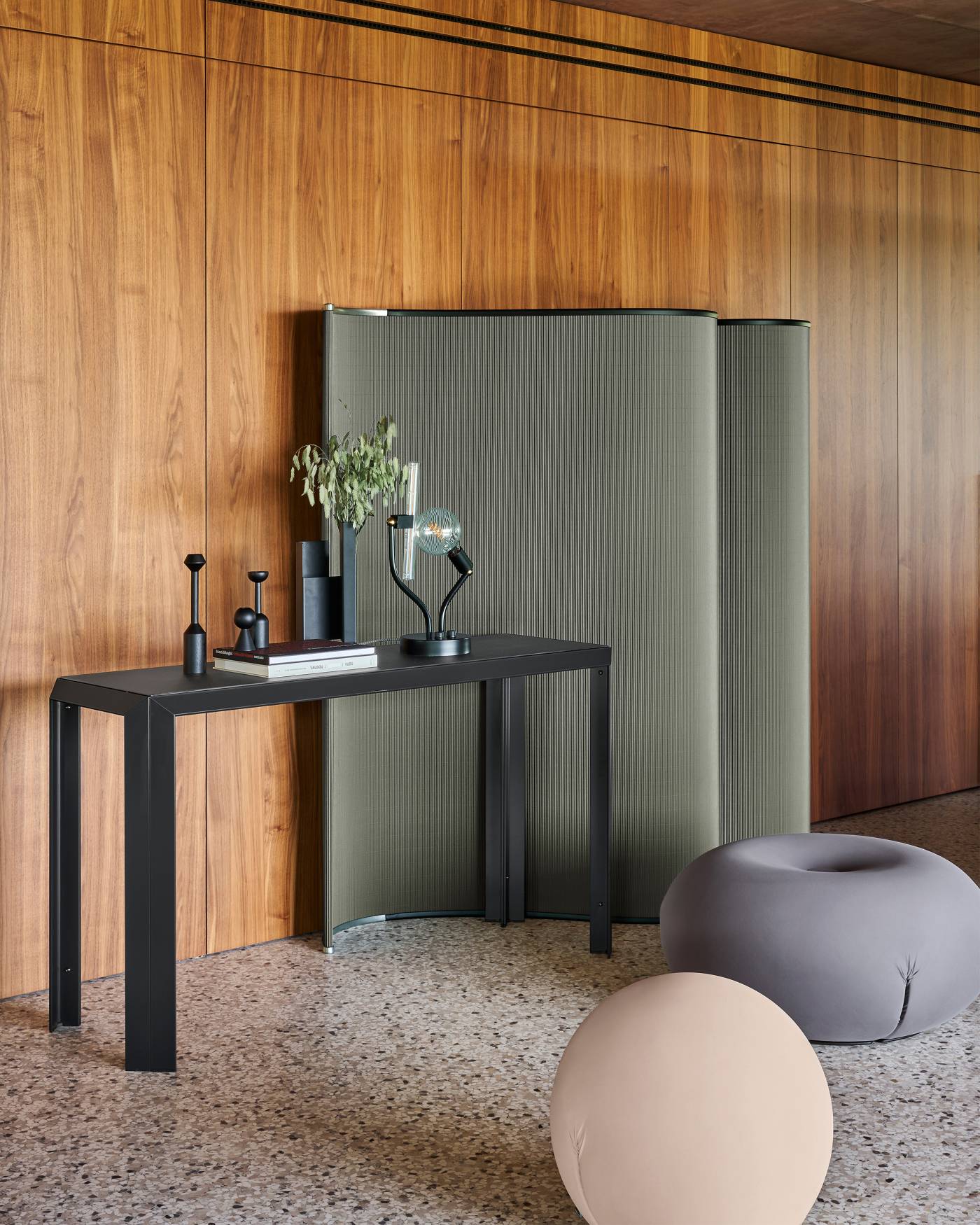 Baleri-Italia_Tatone_Pouf-Footrest-Seat_Home-Decor_01