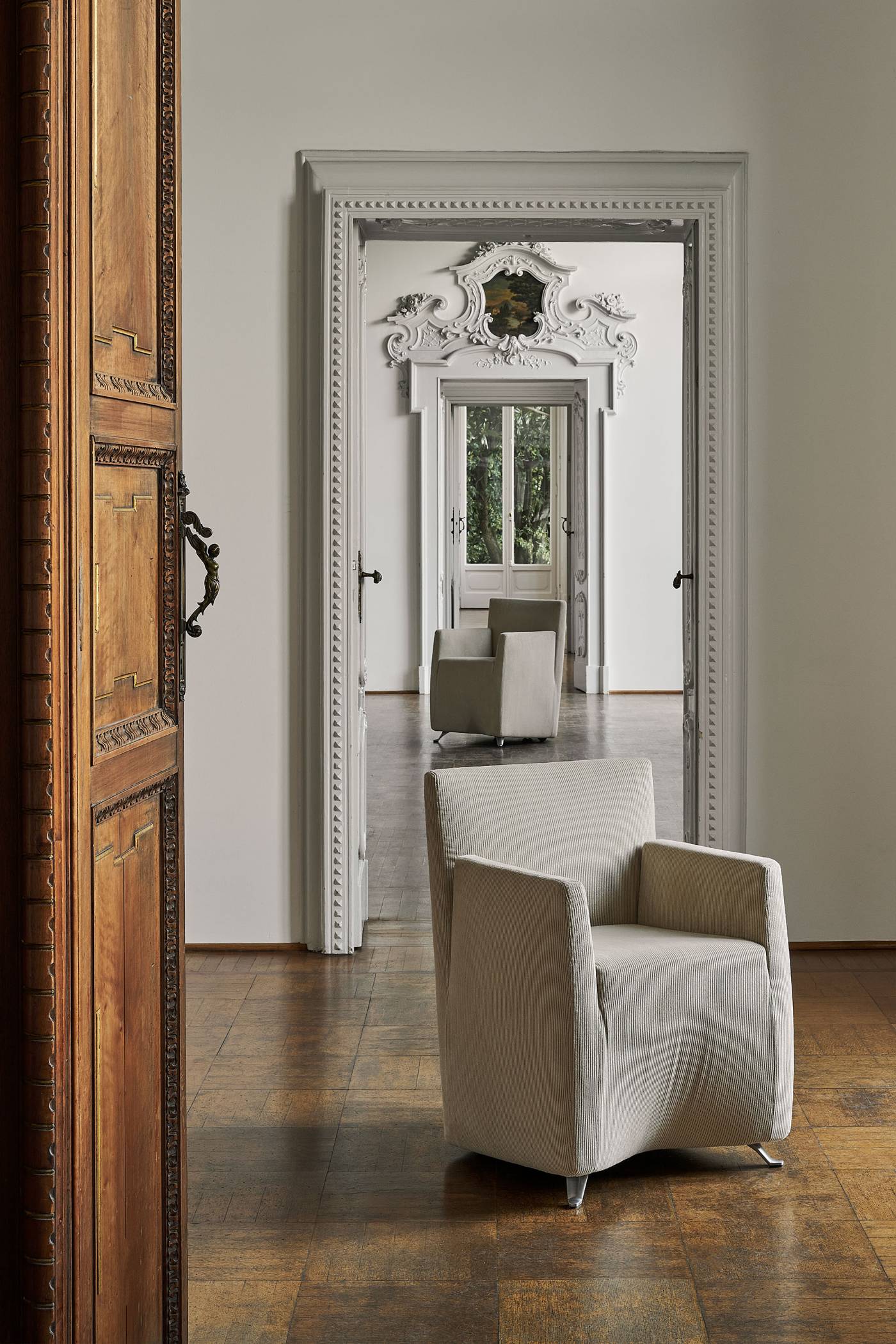 Baleri-Italia_Caprichair_Armchair_Italian-Design-Furniture_03