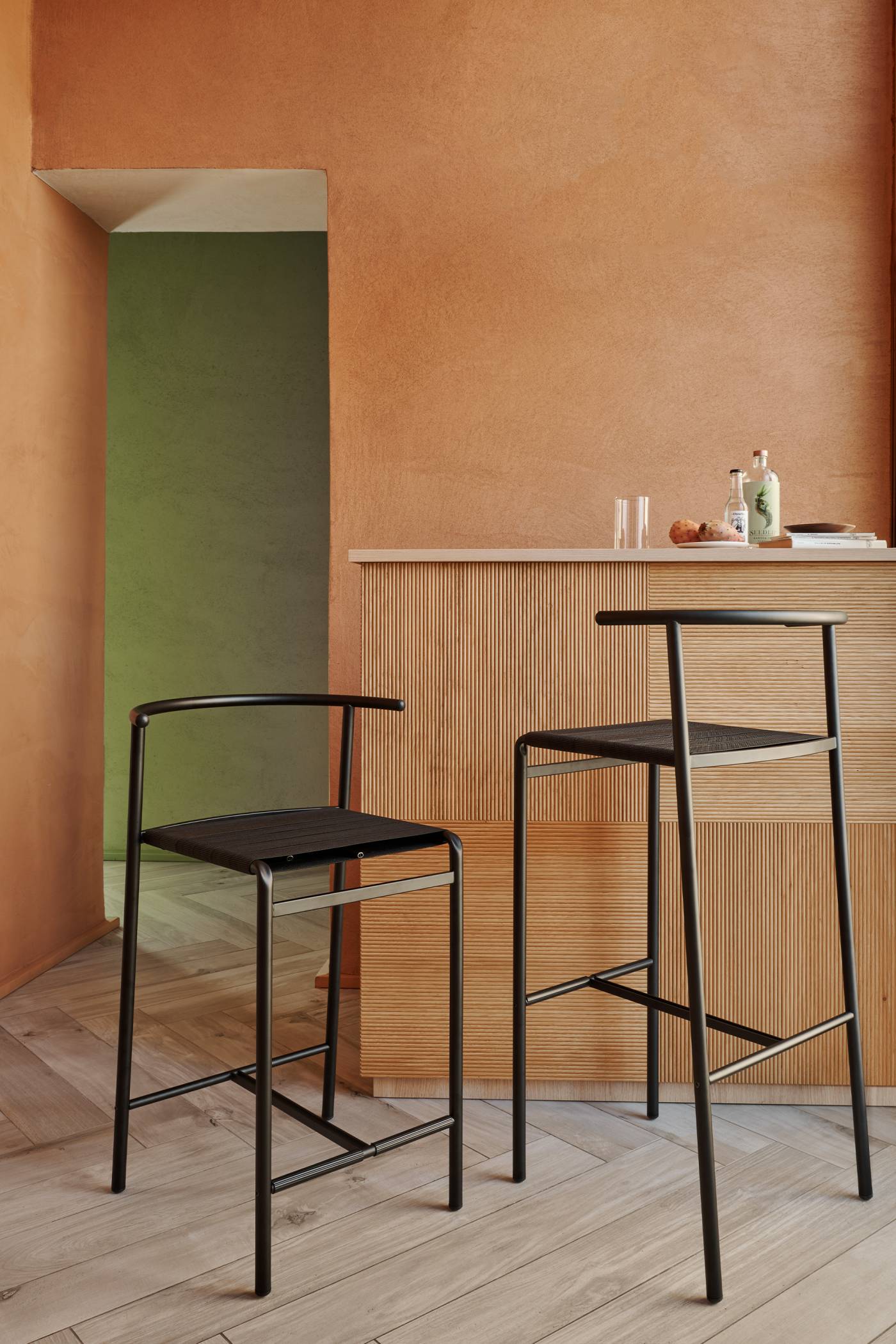 Baleri-Italia_Café-Chair_sgabello-cucina_shooting_Vimercate