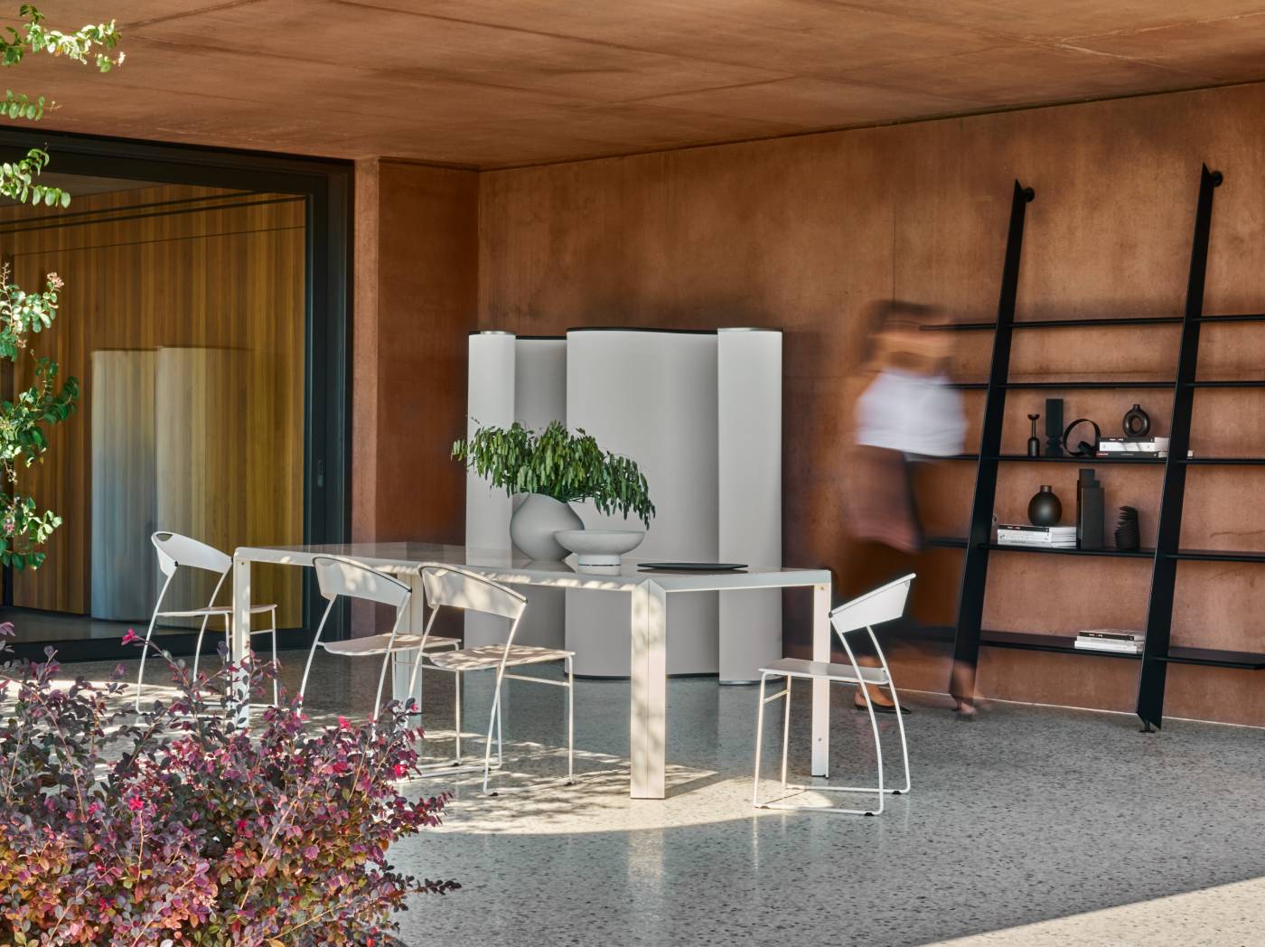 BI_CollectionPreview_L-04