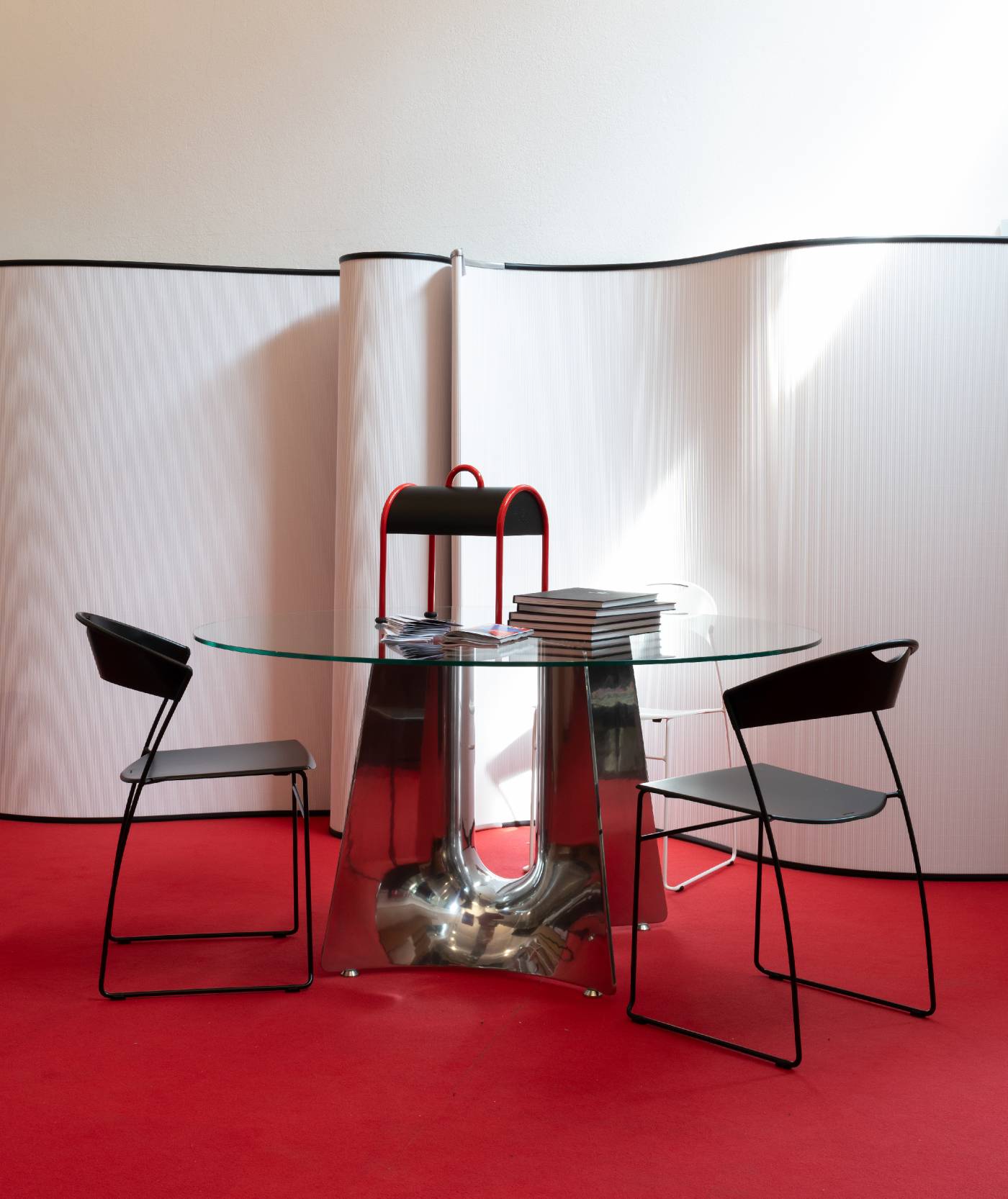 Design, chairs, armchairs, sofas, tables, accessories - Baleri Italia