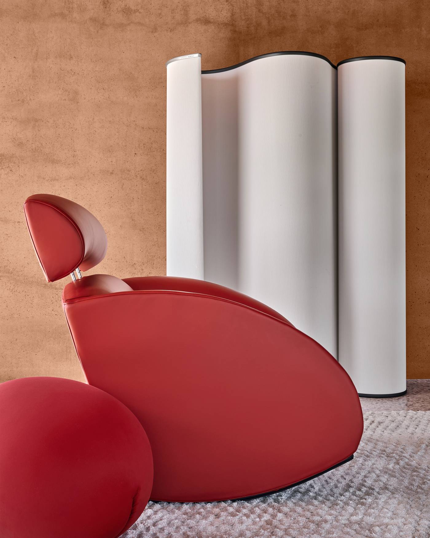 Baleri-Italia_Mama_Rocking-Armchair_Tato-Pouf_Living-Room_02