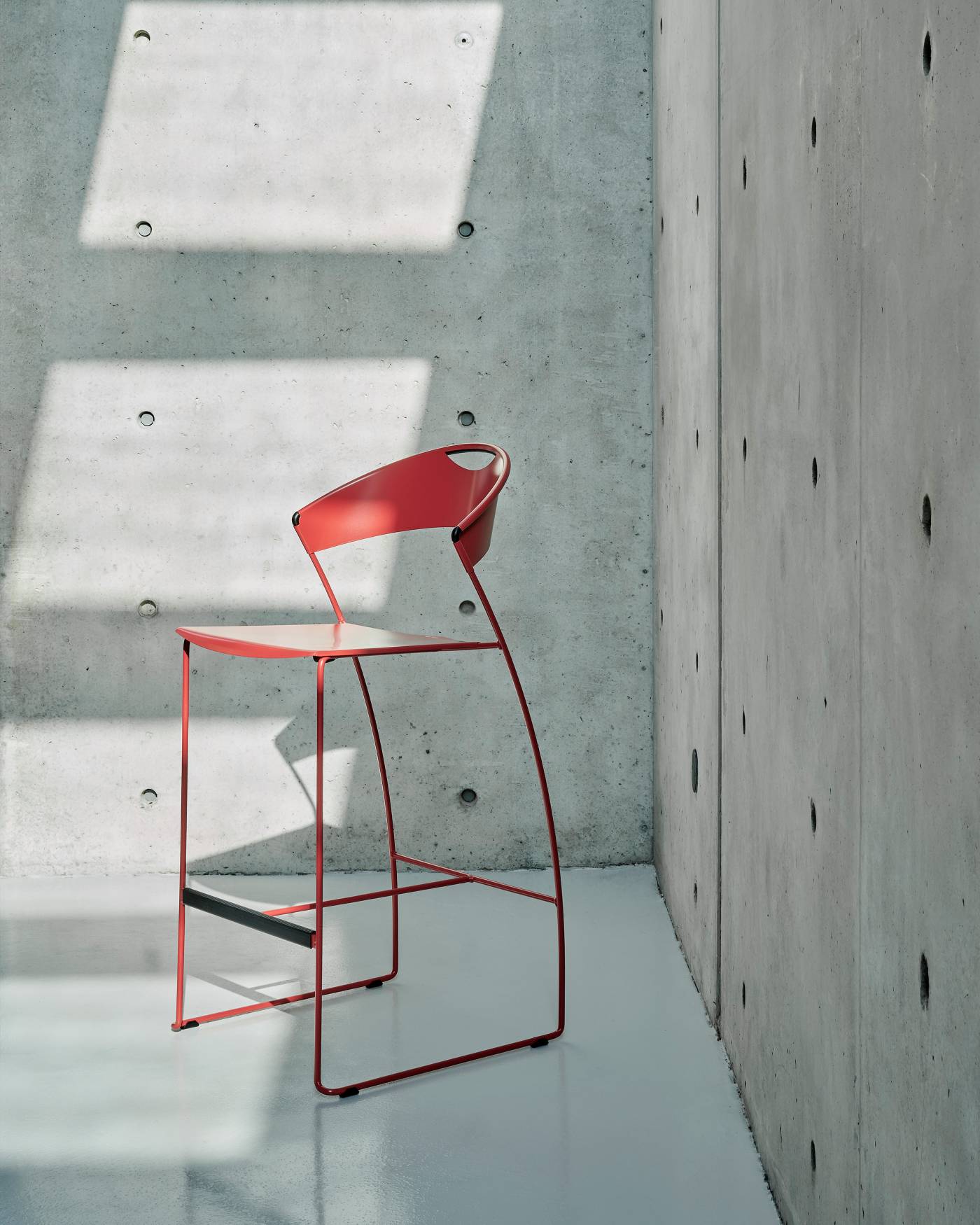 Baleri-Italia_Juliette_Bar-Stool_Contemporary-Italian-Furniture_02