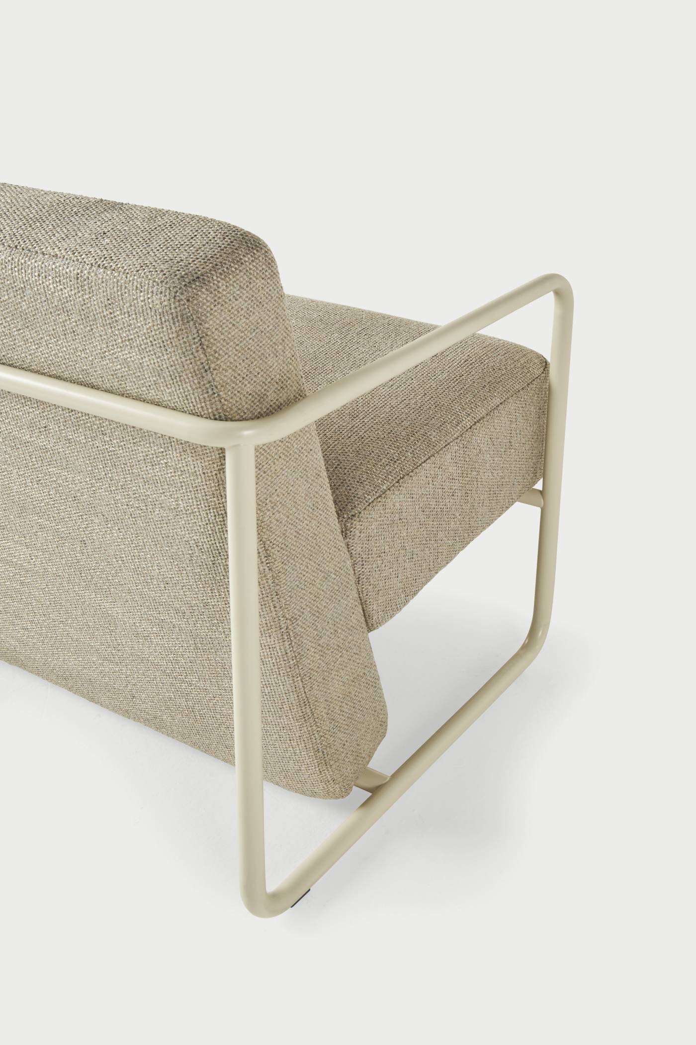 Baleri-Italia_Spunta_2-seater-sofa_OF302_2025_09