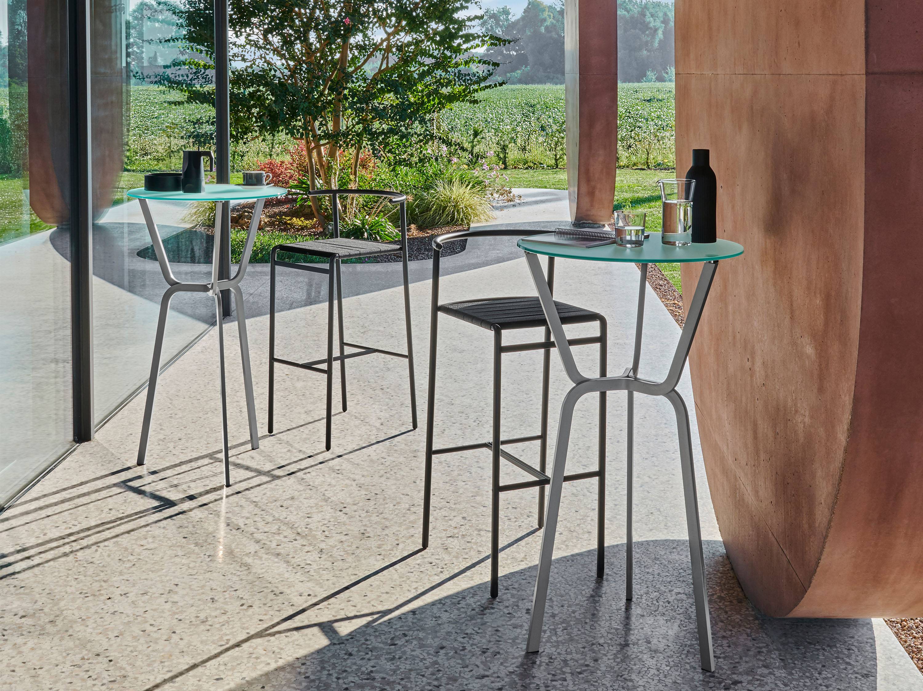 Baleri-Italia_Roots_Bar-Table_Cafe-Chair_Bar-Stool_Modern-Dining_01